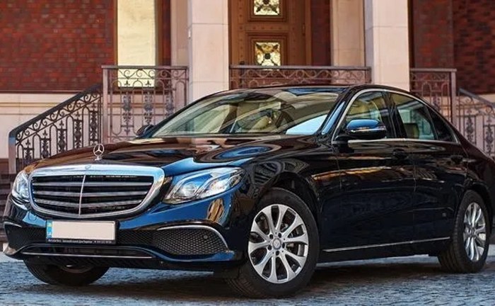 102 Mercedes E-Класу з водієм в Києві – Mercedes W213 102 Mercedes E-Класу з водієм в Києві – Mercedes W213