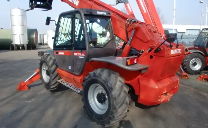 Телескопічний навантажувач Manitou MT1740SLT Телескопічний навантажувач Manitou MT1740SLT