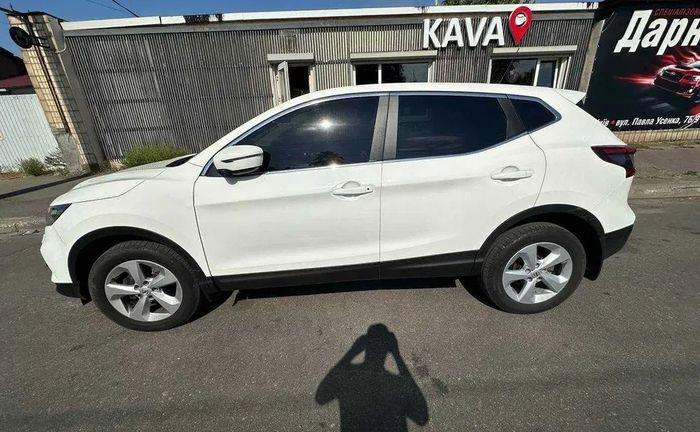 Автомобілі у Києві для таксі та особистого використання Автомобілі у Києві для таксі та особистого використання