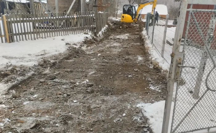 Надаємо послуги міні екскаватора. Міні екскаваторів від3 до 6 тон