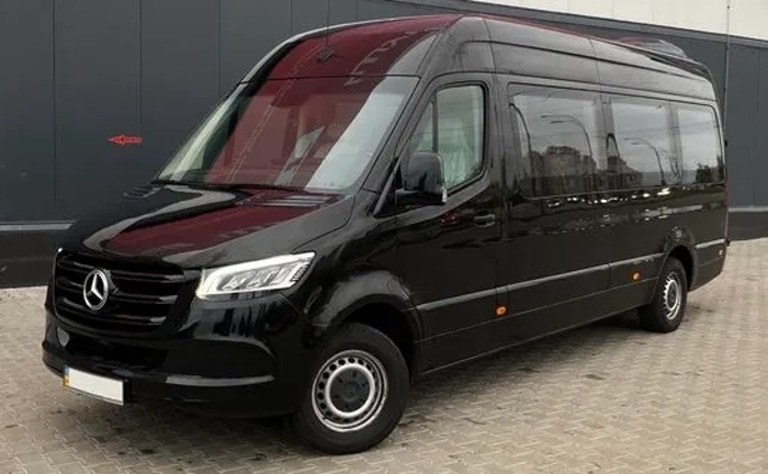 425 Мікроавтобус на весілля Mercedes Sprinter 8 місць з водієм 425 Мікроавтобус на весілля Mercedes Sprinter 8 місць з водієм