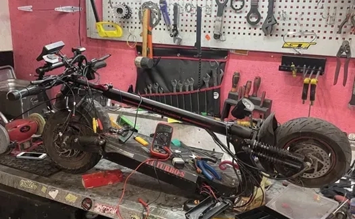 Ремонт електросамокатів, електротранспорту, елктровелосипедів, сервіс. Ремонт електросамокатів, електротранспорту, елктровелосипедів, сервіс.