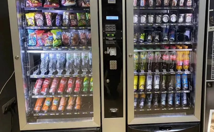 Вендинговий автомат Jofemar Vision