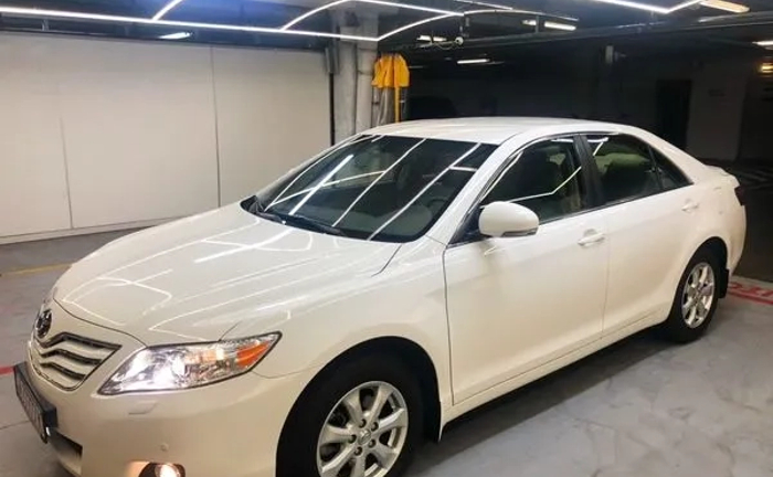 155 Toyota Camry біла V40 авто на весілля 155 Toyota Camry біла V40 авто на весілля