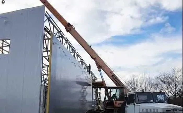 Послуги автокрана. Швидко та надійно Послуги автокрана. Швидко та надійно