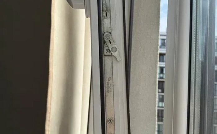 Ремонт металопластикових вікон Ремонт металопластикових вікон