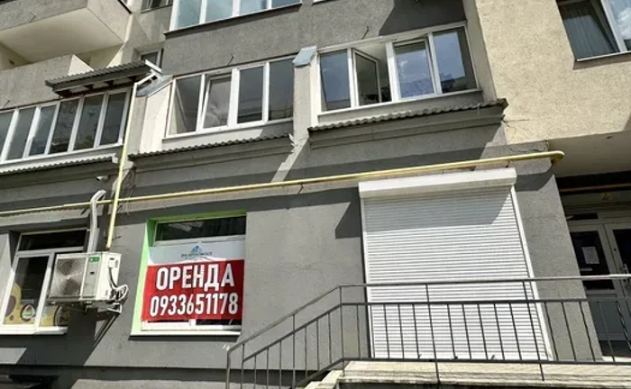 Фасадне комерційне приміщення 110 м² вул.Тернопільська, 21к