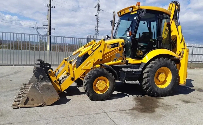 Екскаватор - навантажувач JCB 3CХ Екскаватор - навантажувач JCB 3CХ