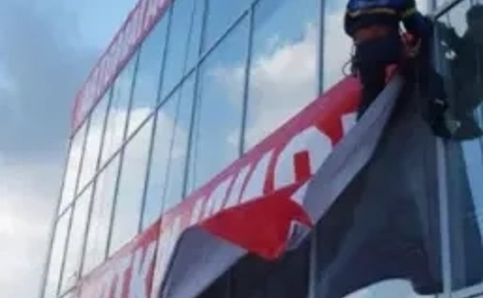 Монтаж та Демонтаж Вивісок, Банерів та Рекламних Конструкцій. Висотні Роботи!