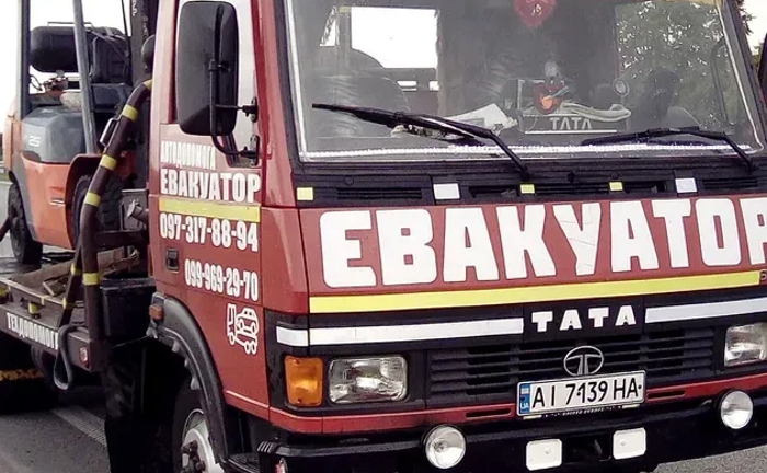 Послуги Евакуатора Калинівка, Макарів, Бучанський район 25 грн/км Послуги Евакуатора Калинівка, Макарів, Бучанський район 25 грн/км