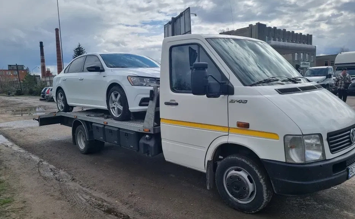 Евакуатор цілодобово. Швидкий виїзд Евакуатор цілодобово. Швидкий виїзд