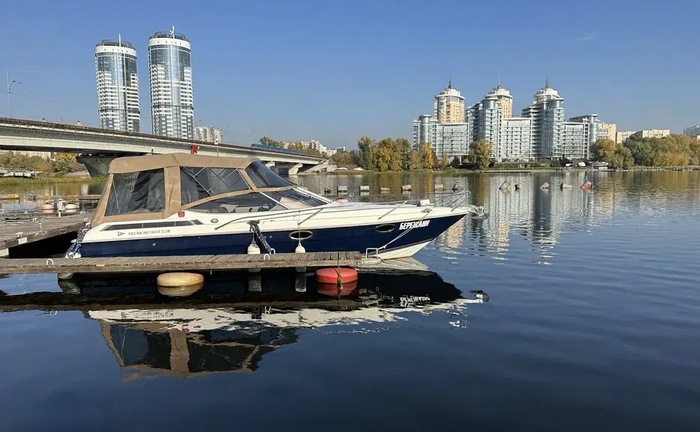 Яхта по Дніпру прогулянки, девішники