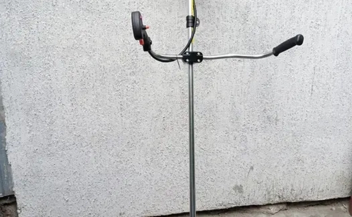 Тример бензиновий Тример бензиновий