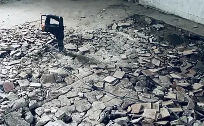 Комплексні Послуги Демонтажу у Квартирах та Приватних Будинках: Швидке та Акуратне Знесення Конструкцій Комплексні Послуги Демонтажу у Квартирах та Приватних Будинках: Швидке та Акуратне Знесення Конструкцій