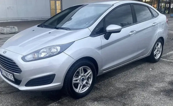 Авто під таксі - місто Чернівці Авто під таксі - місто Чернівці