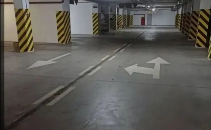 Власне паркомісце у ЖК «Рів'єра»