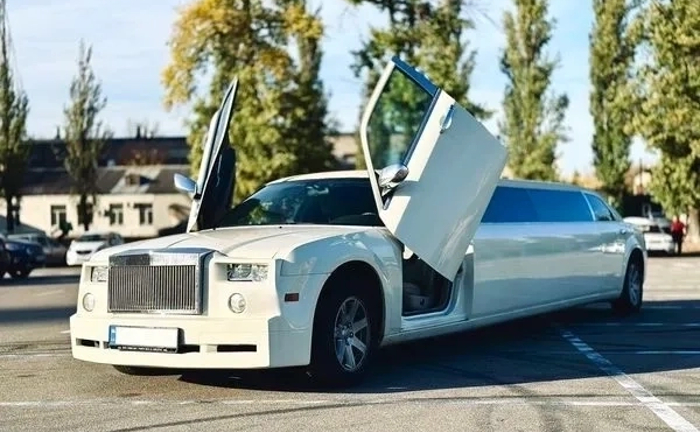 013 Лімузин на весілля Rolls-Royce Phantom Tiffani 013 Лімузин на весілля Rolls-Royce Phantom Tiffani