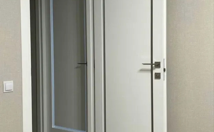 Монтаж міжкімнатних дверей(чистота, швидкість, досвід)