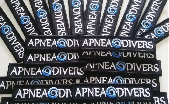 Виготовлення нашивок, машина вишивка Виготовлення нашивок, машина вишивка