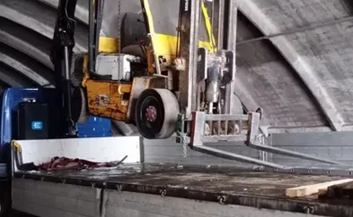 Кран-маніпулятор: складні роботи Кран-маніпулятор: складні роботи