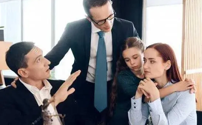 Сімейний юрист, сімейний адвокат, розірвання шлюбу, аліменти