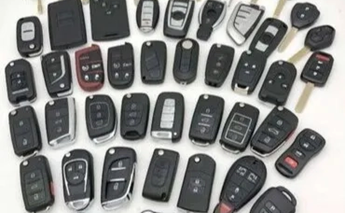 Прив'язка програмування прошивка виготовлення копіювання автоключів