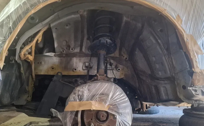 Антикорозійна обробка захист днища порогів піскоструменю Антикорозійна обробка захист днища порогів піскоструменю