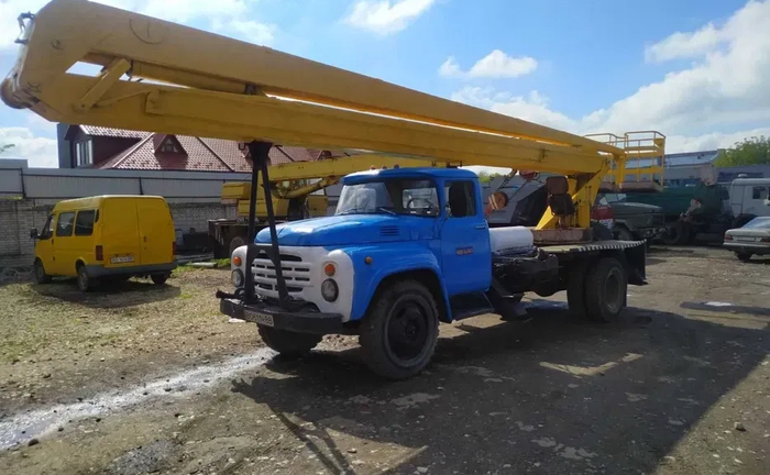 Послуги автовишкою, автовишка ВС-22 у м.Тернополі.
