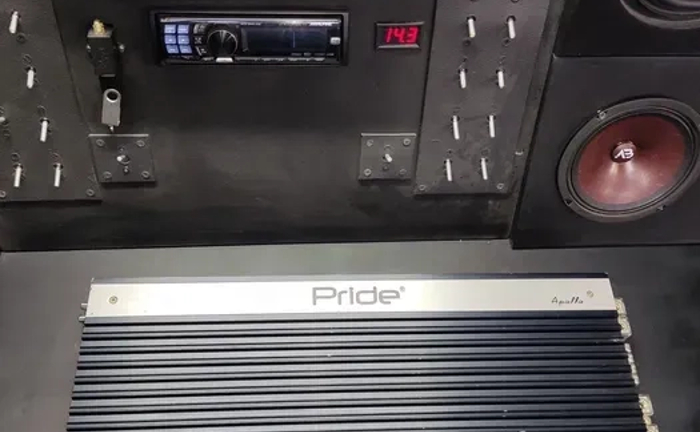 Ремонт Автомобільних та Домашніх Підсилювачів. Професійна Діагностика та Якісні Комплектуючі!