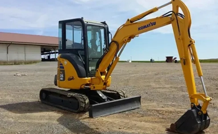 Міні-екскаватор Komatsu Міні-екскаватор Komatsu