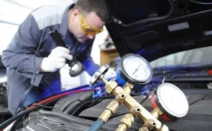 Заправка автокондиціонера в Миколаєві. Кондиціонер Авто. Заправка