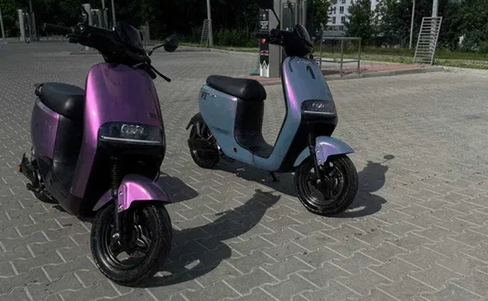 Електровелосипеди та електроскутери