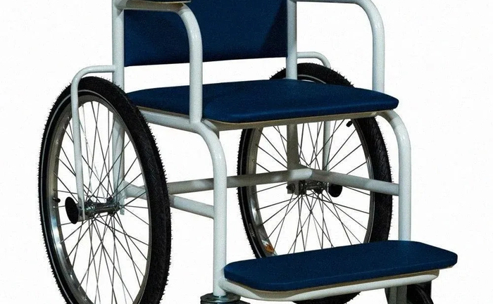 Крісло-каталка КВК-1 — Надійне рішення для мобільності пацієнтів
