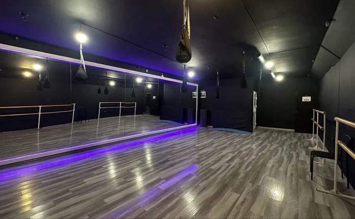 Зал для занять у Вінниці Проспект Космонавтів, 53