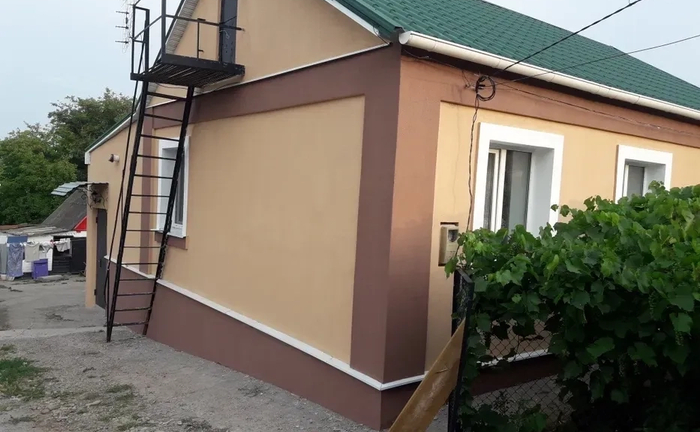 Утеплення будинків квартир з матеріалами під ключ. Утеплення будинків квартир з матеріалами під ключ.