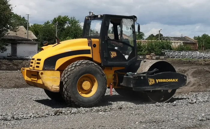 Каток ґрунтовий (віброкаток) 12 тонн — JCB 115d Каток ґрунтовий (віброкаток) 12 тонн — JCB 115d
