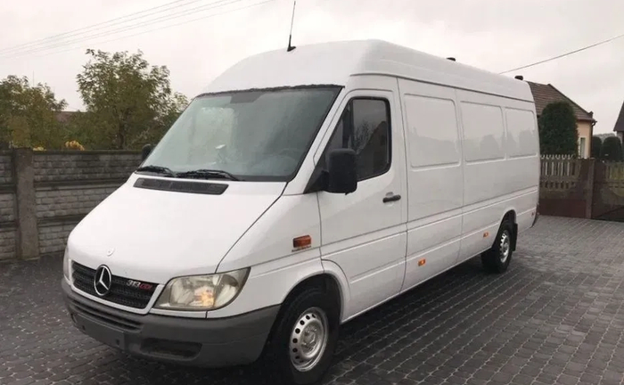 Вантажні перевезення + є ВАНТАЖНИКИ. Ціни ПОМІРНІ. Бортова машина !!