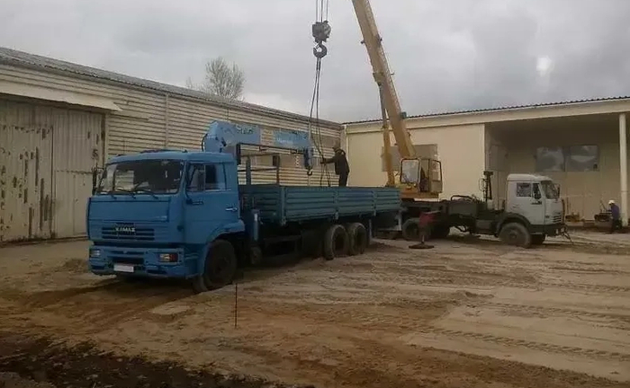 Автокрани 14 т, 25 т, 32 т Автокрани 14 т, 25 т, 32 т