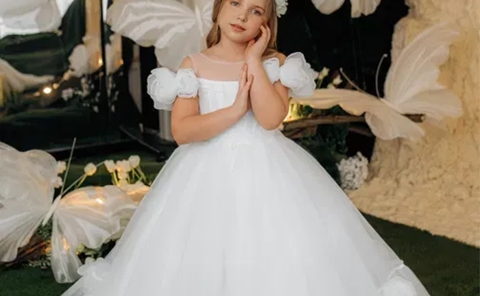 Сукні до причастя , біла сукня Сукні до причастя , біла сукня