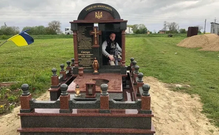 Пам’ятники з граніту під замовлення