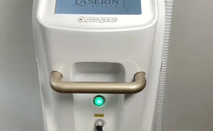 Діодний лазер для епіляції Laser SOPRANO