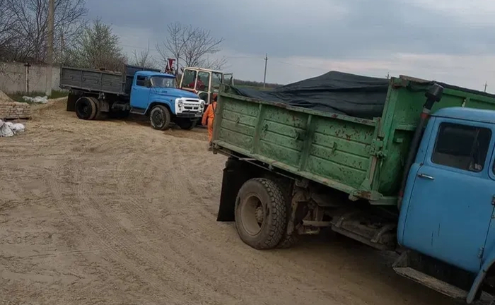 Доставка піску щебеню чорнозем Доставка піску щебеню чорнозем