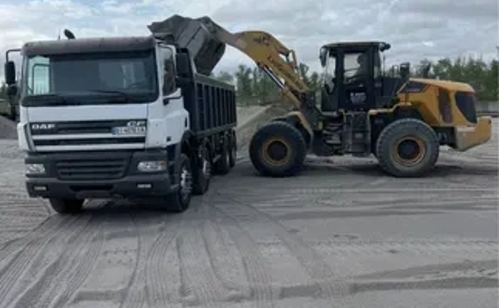 Послуги самоскида Камаз 10-12 т, Daf 25 T, пісок, щебінь, вивіз сміття!