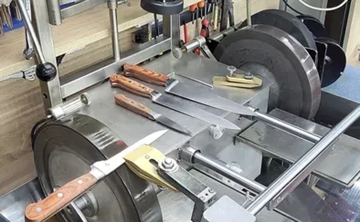 Якісне заточування кухонних ножів, ножиць та сіток для м'ясорубок на Дарниці