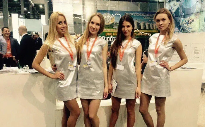 Стендистки на виставку Київ Стендистки на виставку Київ