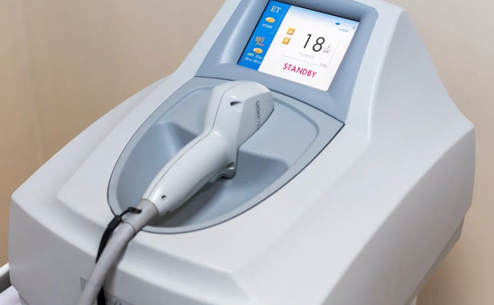 Апарат Lumenis LightSheer ET для епіляції