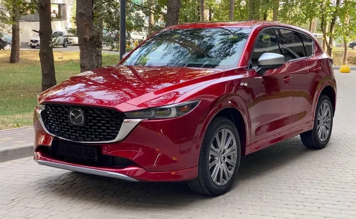 Mazda CX-5 2023 подобово/довготривало Mazda CX-5 2023 подобово/довготривало