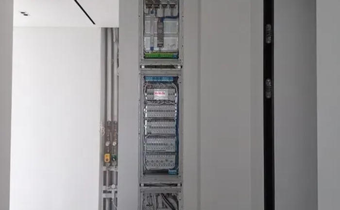 Електромонтажні роботи, електромонтаж, розведення електропроводки. Електромонтажні роботи, електромонтаж, розведення електропроводки.