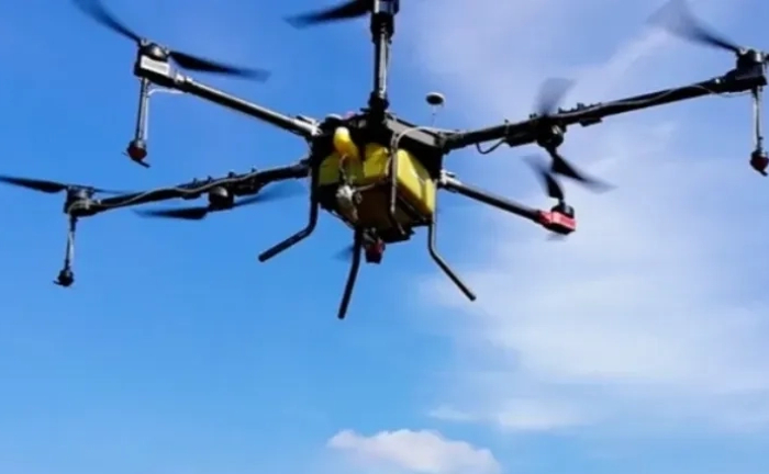 Агродрон, послуги обприскування дроном Агродрон, послуги обприскування дроном