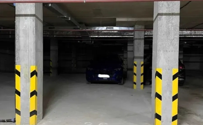 Паркомісце паркінгу в ЖК «Велика Британія»